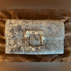 Kate Spade Silver Lurex jeweled buckle clutch/crossbody bag